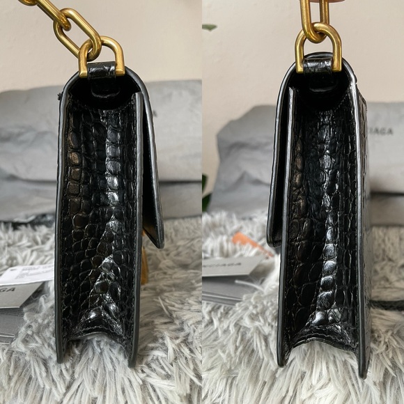 BALENCIAGA Medium Lock Shoulder Bag - Picture 11 of 16